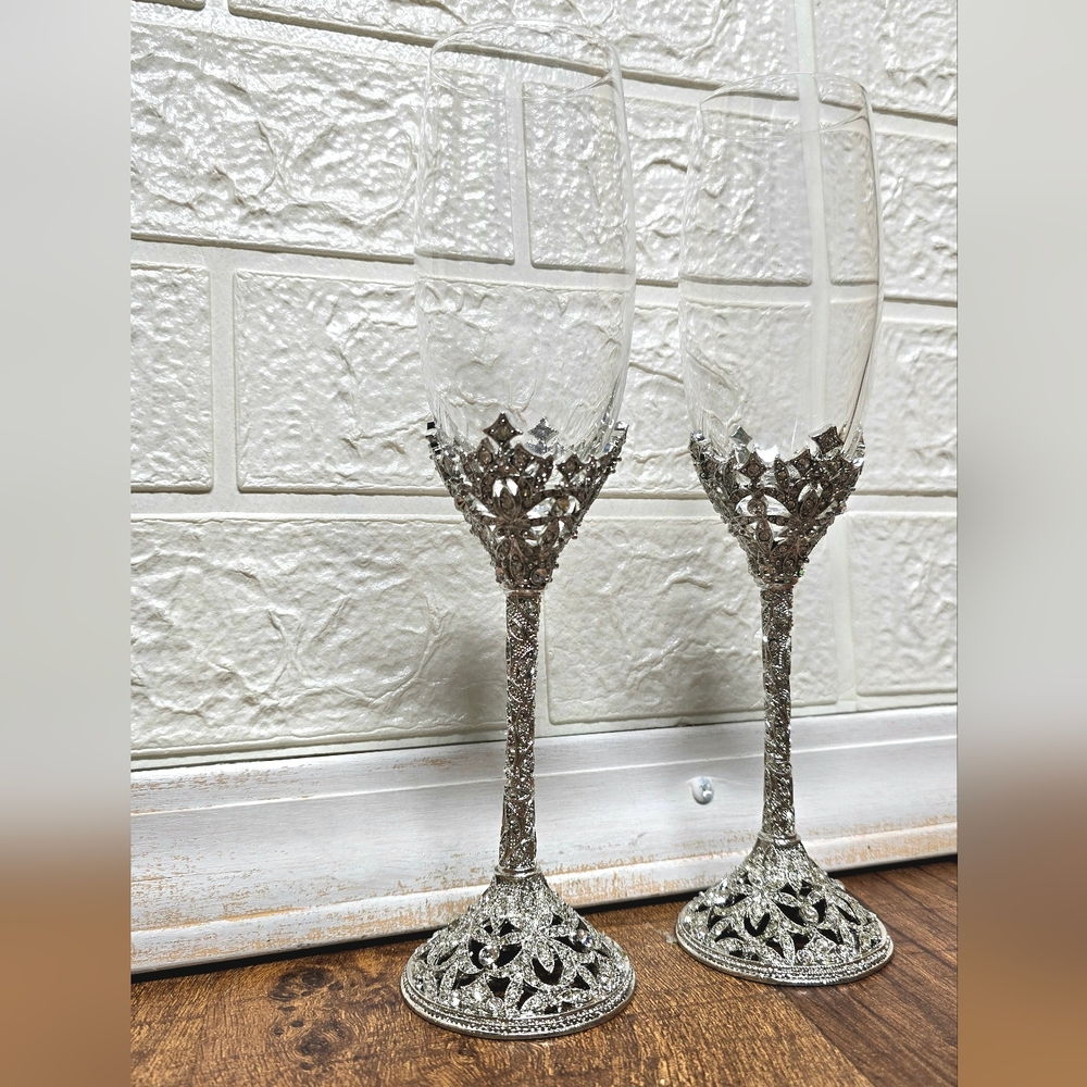 Swaruski Crystal Clear And Silver Bridal Champagne Glass Set Of 2